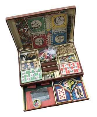 Ancienne VALISE DE JEUX DE SOCIETE ouvrant à un tir… - Photo 1