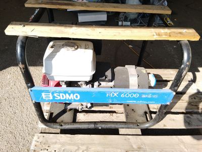 Groupe électrogène à régulation mécanique SDMO HX6000