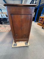 Enfilade trois porte en bois naturel mouluré et sculpté avec… (photo 6)