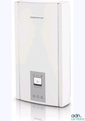 une image représentant un chauffe-eau instantané sur fond blanc