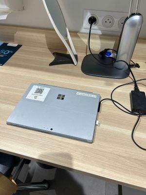 Tablette Microsoft Surface - Photo 1