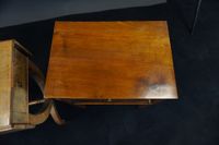 Lot comprenant : une table à volets en acajou et placage d'a… (photo 3)