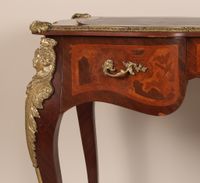 Table bureau à plateau rectangulaire, de forme galbée toutes… (photo 3)