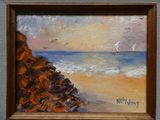 un tableau représentant une scène de plage avec des oiseaux volant au-dessus de l'eau