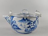 théière en porcelaine bleue et blanche, avec couvercle et anses