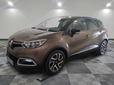 the new renault c - cross suv is parked in a showroom