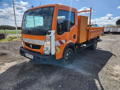 Camion benne Renault Maxity 140 dxi.