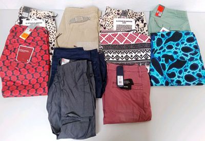 Lot de 10 jeans et pantalons - G-STAR RAW - Tailles 30/32/34…