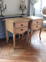 PAIRE DE CHEVETS de style Louis XV de section carrée façon c… (photo 2)