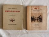 deux livres posés l’un à côté de l’autre sur un lit