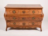 une image d'une commode sur fond blanc