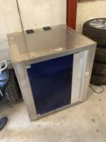 Une imprimante 3D ZBOT FDM50-5050 (déclarée en fonctionnemen…