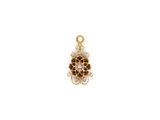 un pendentif plaqué or représentant une fleur