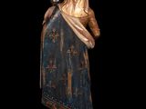an image of a statue of a woman with a crown on her head