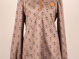 robe de femme sur un mannequin mannequin mannequin mannequin mannequin mannequin mannequin mannequin mannequin mann