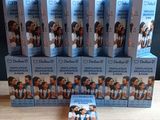 beaucoup de livres sur la table