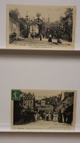 Aubusson : Lot de 2cpa. Pli + petite coupure + tache