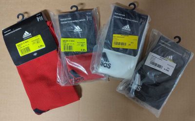 173 / Lot de 13 paires de chaussettes de football - ADI…