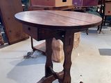 a table that is sitting in the middle of a room
