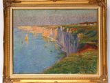 une image représentant un tableau avec des falaises et des bateaux sur l'eau