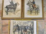 deux photos encadrées d'hommes à cheval et d'un homme à cheval
