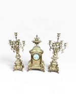 Garniture de cheminée en bronze à décor néorenaissance fin X…