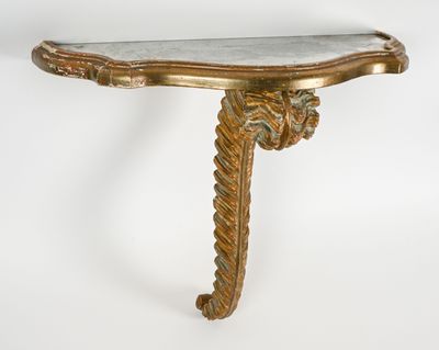 Travail 1900 Console d'applique en bois doré à décor de palm…