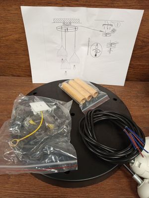 1 lustre suspendu - 3 lumières