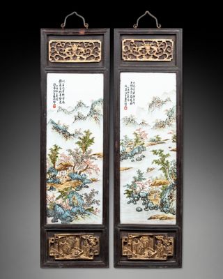 une paire de panneaux muraux peints de style chinois