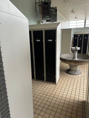 20 blocs vestiaire métal gris 3 portes battantes marron