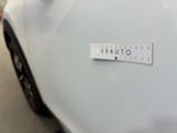 a sticker that says vauto on the side of a car