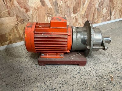 Pompe électrique industrielle à lait P4 MONOBLOC n°55281 En …