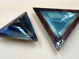 paire de plats triangulaires avec un émail bleu émail émail émail émail émail émail émail émail émail émail émail émail émail émail émail émail émail émail émail émail émail émail émail émail émail émail émail émail émail émail émail émail émail émail émail émail émail émail émail émail émail émail émail émail émail émail émail émail émail émail émail émail émail émail émail émail é