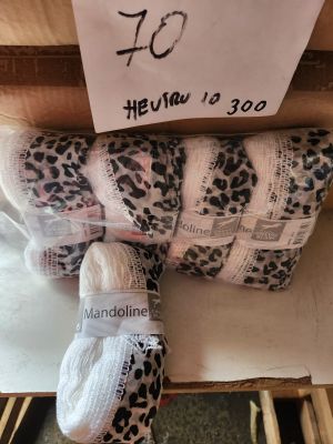 Lot de 300 écharpes Mandoline, motif léopard noir et blanc, …