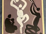 une image représentant une peinture en noir et blanc d'un homme et d'une femme