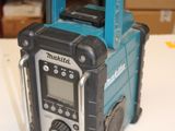 a radio that is sitting on a table in a room