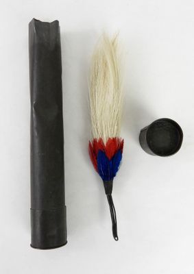EQUIPEMENT. Aigrette de colonel en plumes de héron à base co…