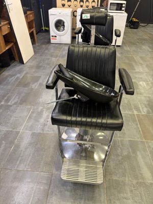 an image of a barber chair in a salon