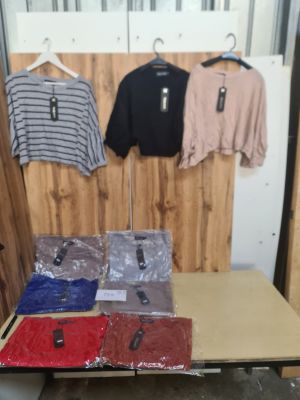 Lot de 29 pices de tops femme ? Diffrentes tailles