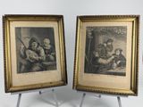 deux photos encadrées représentant des hommes jouant d'un instrument devant un fond blanc