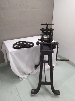 Ancien LAMINOIR de BIJOUTIER Bronze