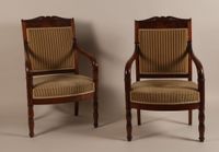 Paire de fauteuils à dossier plat en acajou et placage d’aca… (photo 3)