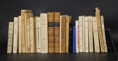Réunion de 24 livres en l'état comprenant :