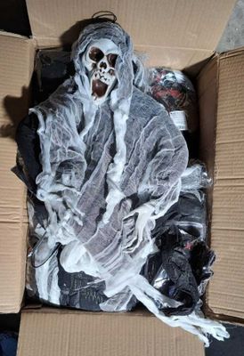 127 / 1 palette de 154 kg de décorations Halloween et … - Photo 1