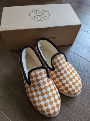 Paire de charentaises de marque CHAUSSE MOUTON