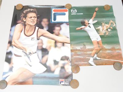 Lot d'environ 35 affiches Goolagong, Pecci, Vilas, Arthur As…