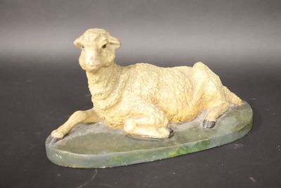 Mouton couché Sujet en plâtre polychrome