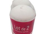 deux flacons de déodorant sur fond blanc