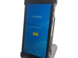 un téléphone portable posé sur un support