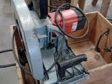 a machine that is sitting on a table in a room